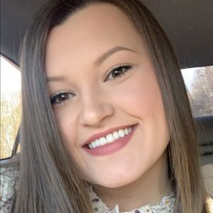 Meet your Posher, Haley